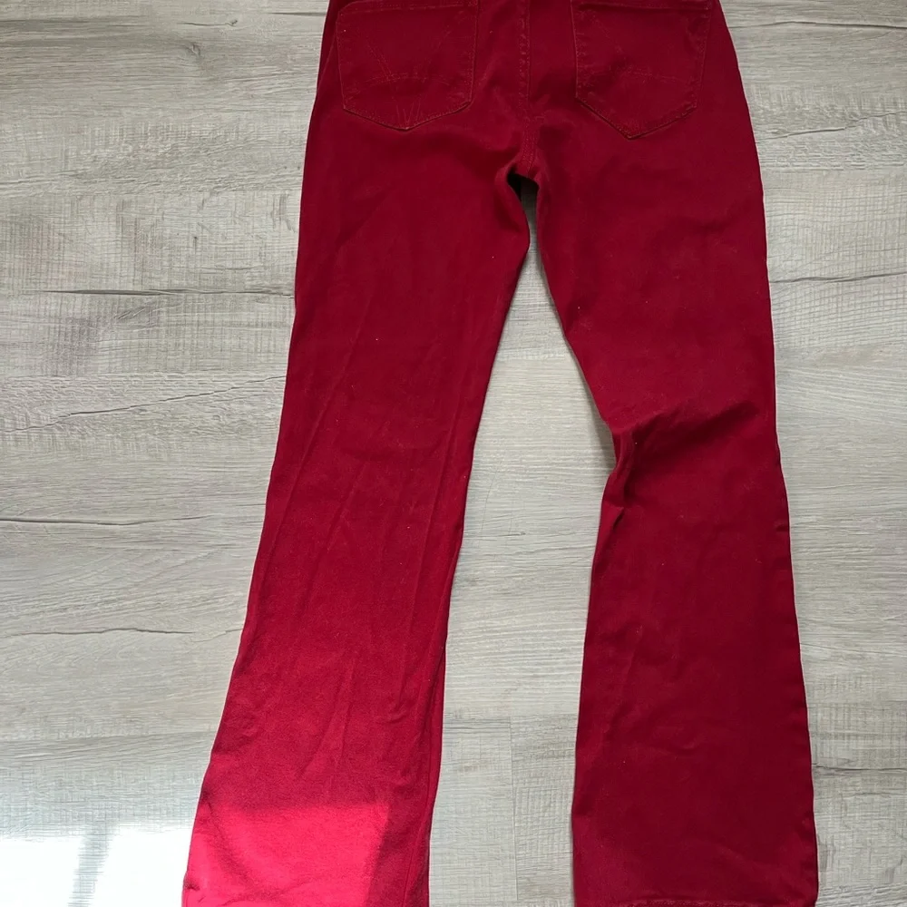 Kut from the Kloth Maggy Flare Pants in Vibrant Red - Picture 3 of 5